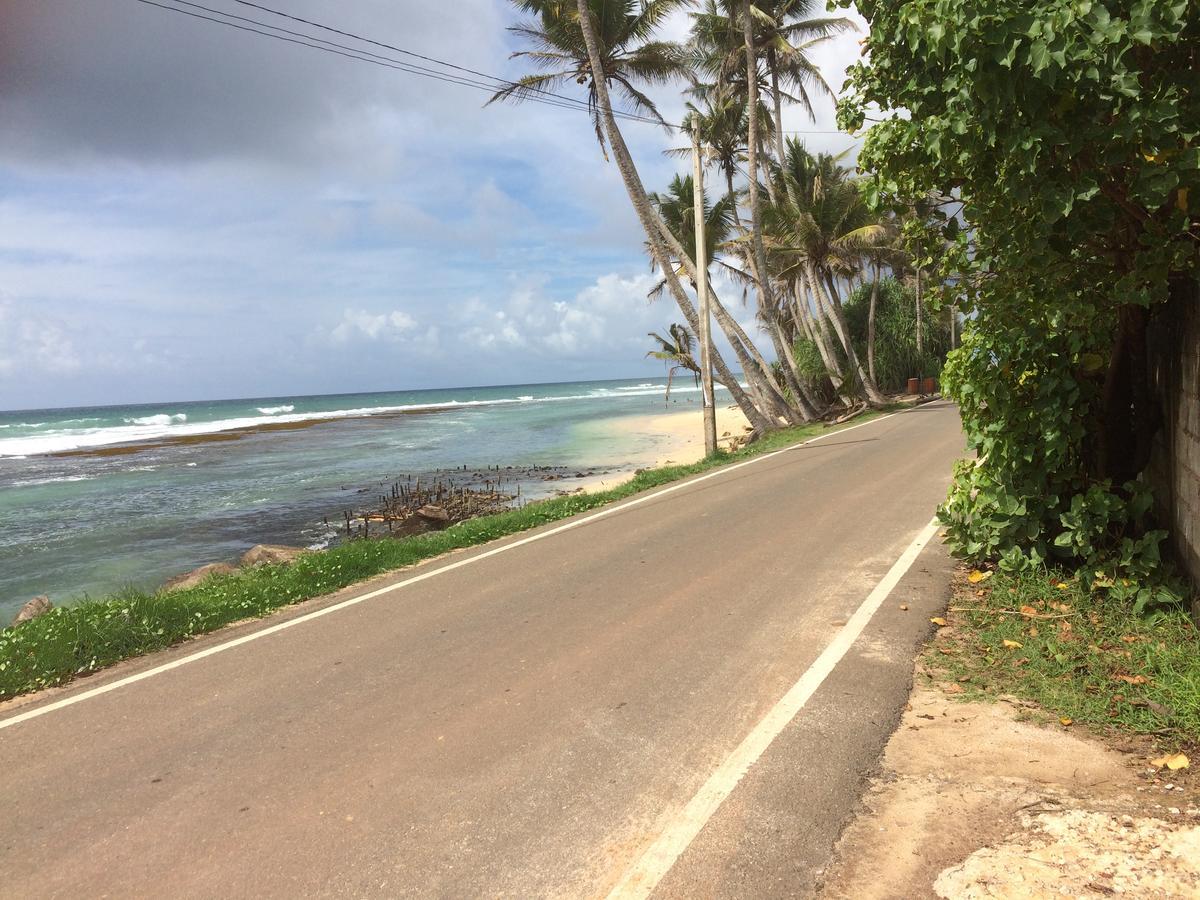 Savenrose Beach Villa Matara Bagian luar foto